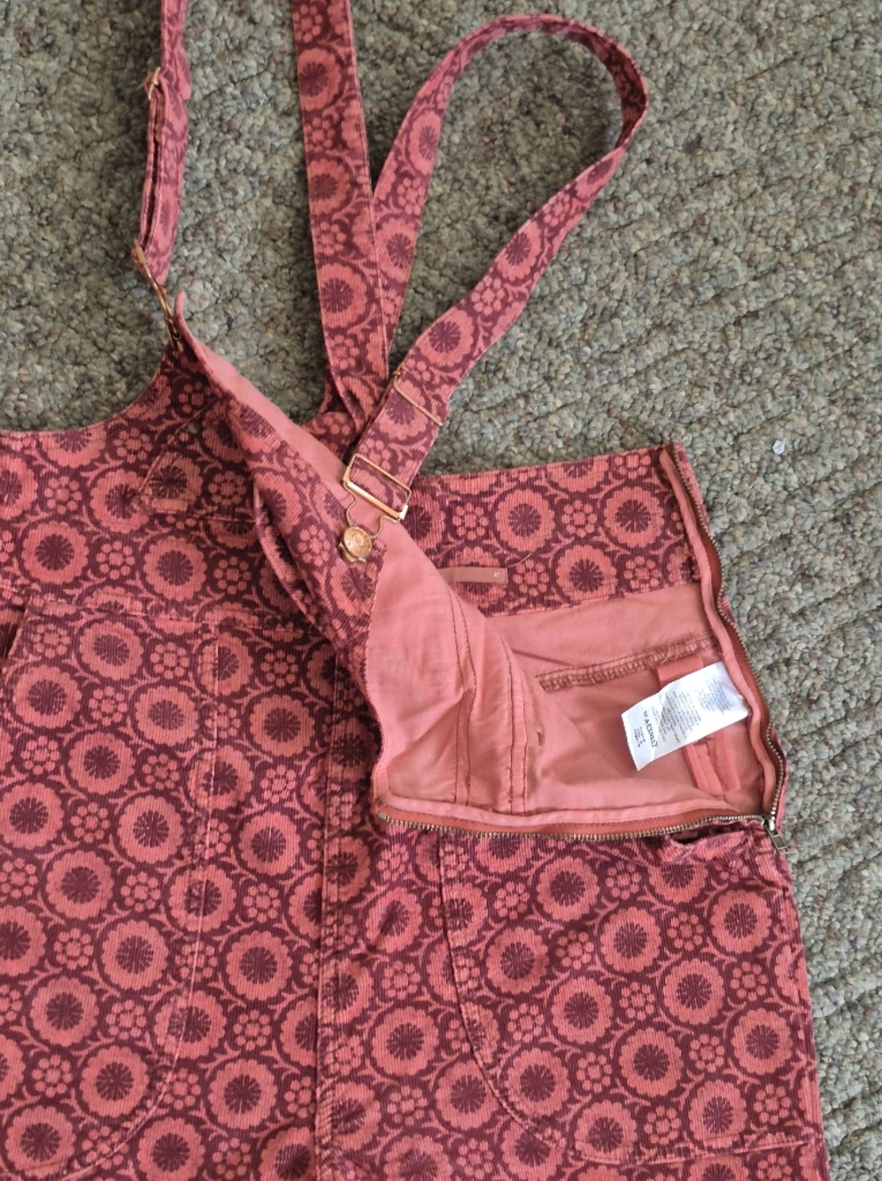 Pilcro Relaxed Burgundy Corduroy Overalls Size 27